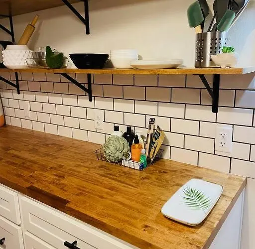 1br 1 Ba Near Carl Health And Osf Apartment *