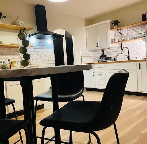 1br 1 Ba Near Carl Health And Osf Apartment Pekin