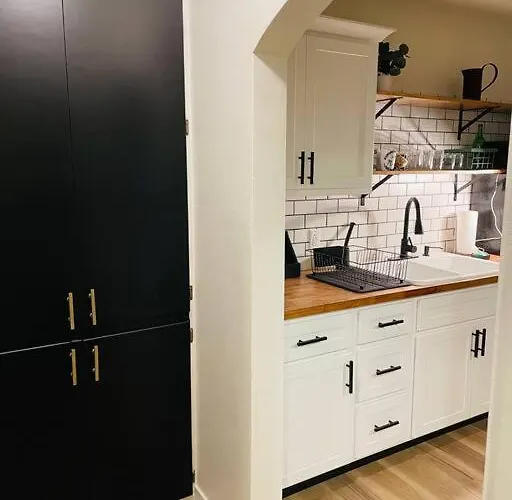 1br 1 Ba Near Carl Health And Osf Apartment