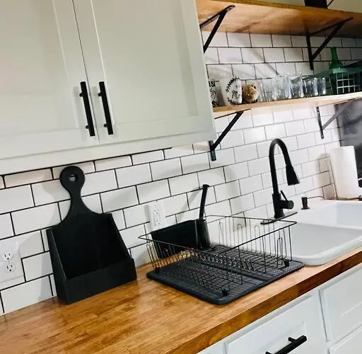 Apartment 1br 1 Ba Near Carl Health And Osf Pekin